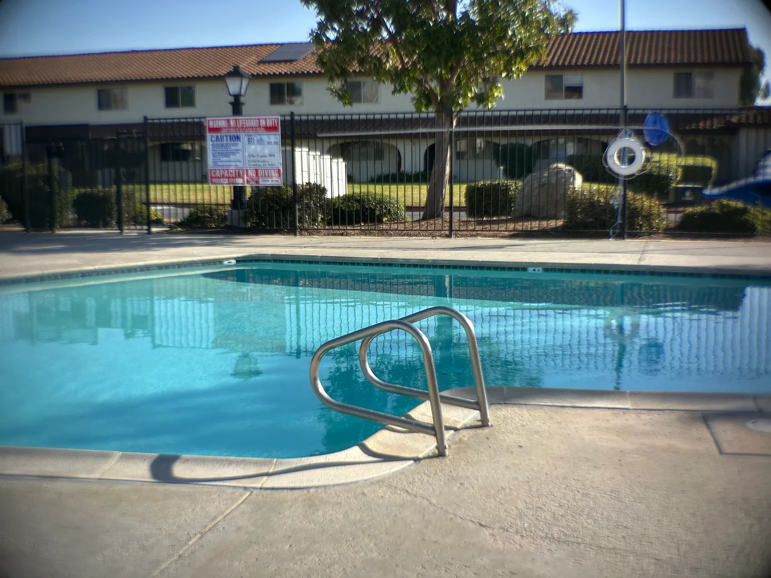 Espanas Gln, Escondido — Photo 2