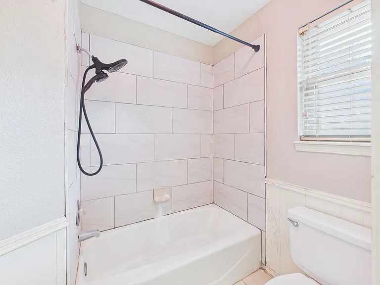5822 Syracuse Dr — Photo 25