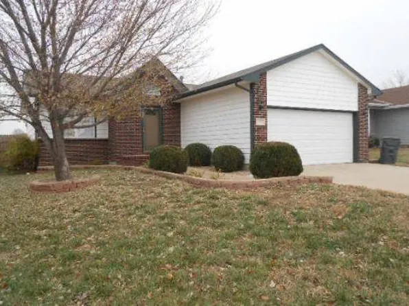 1828 S Shiloh St, Wichita, KS 67207