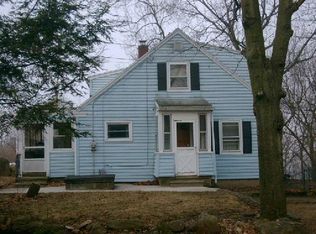 112 N Prospect St, Ansonia, CT 06401