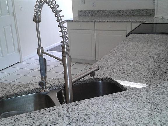 4th image of 8515 Spencer Ct