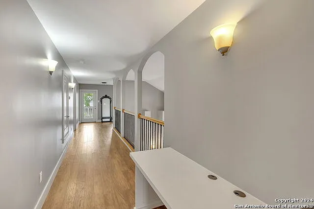 728 E Guenther St — Photo 34