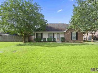 7392 Fox Run, Denham Springs, LA 70706