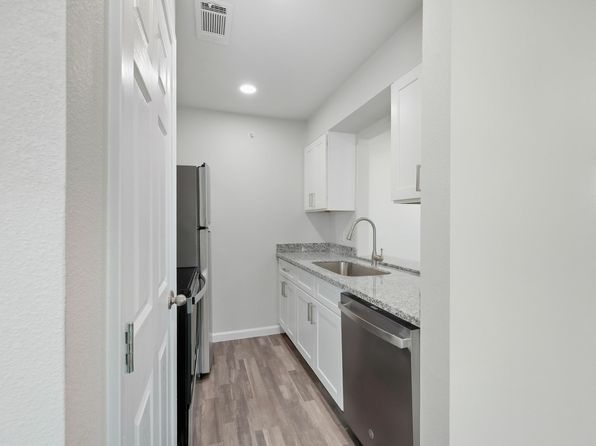 1201 Moore Ave #1903