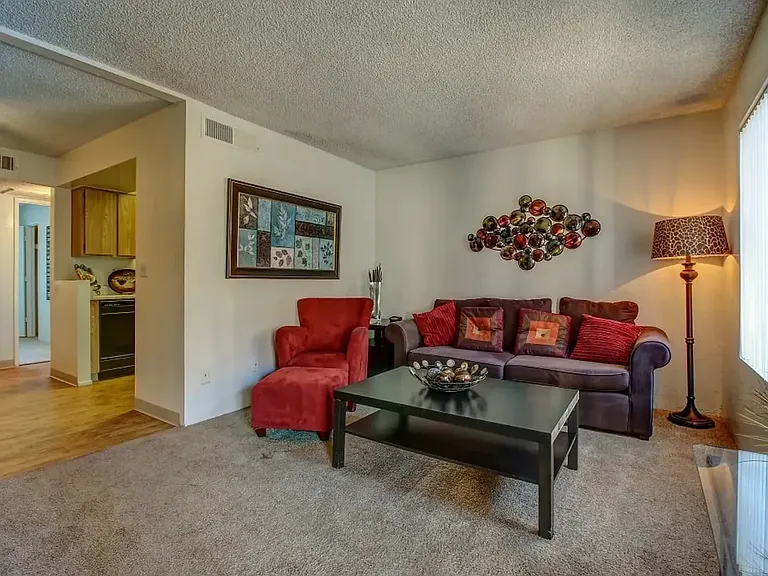 The Quails Apartments — Photo 15