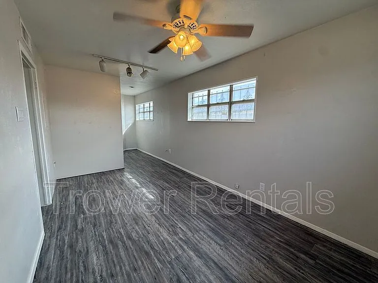 3728 Holley Ave — Photo 14