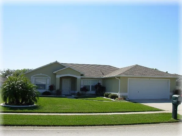 67 Spinnaker Cir, South Daytona, FL 32119