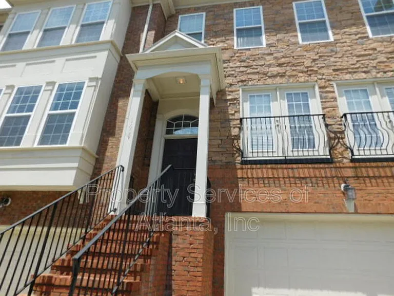1609 Wehunt Pl SE #15 — Photo 2
