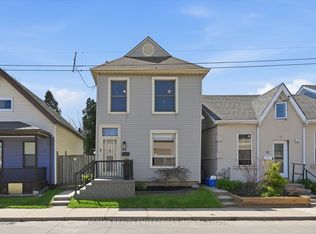 44 Burton St, Hamilton, ON L8L 3P8