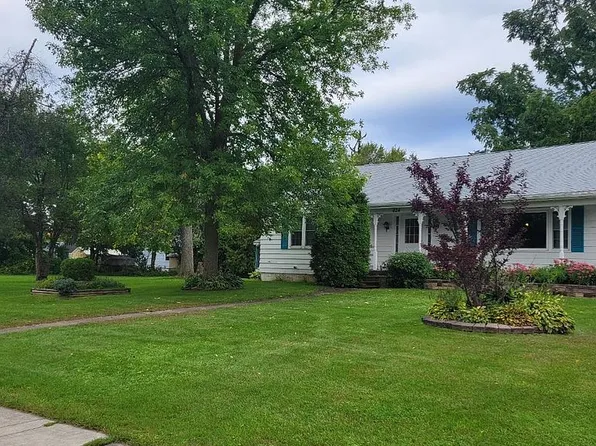 424 Bigelow St, Ogdensburg, NY 13669