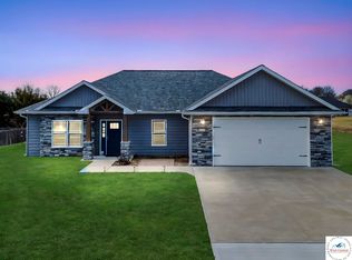 148 SE 215th Rd, Warrensburg, MO 64093