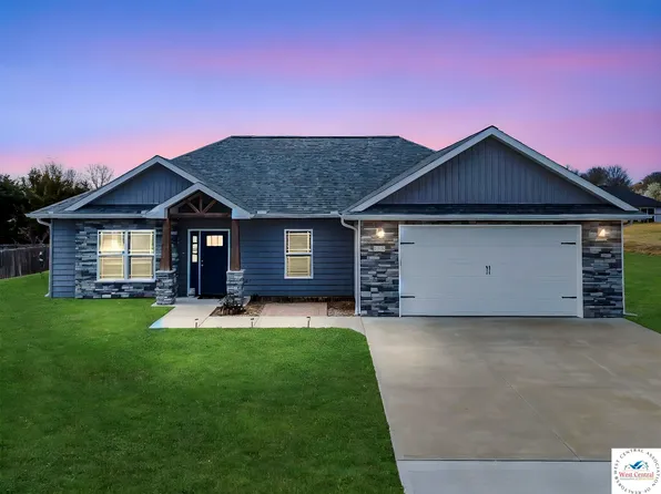 148 SE 215th Rd, Warrensburg, MO 64093