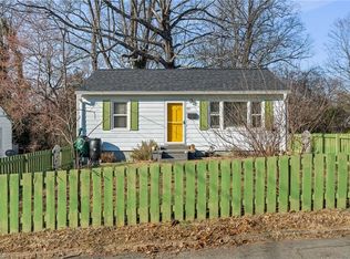 215 W Brookline St, Winston Salem, NC 27127