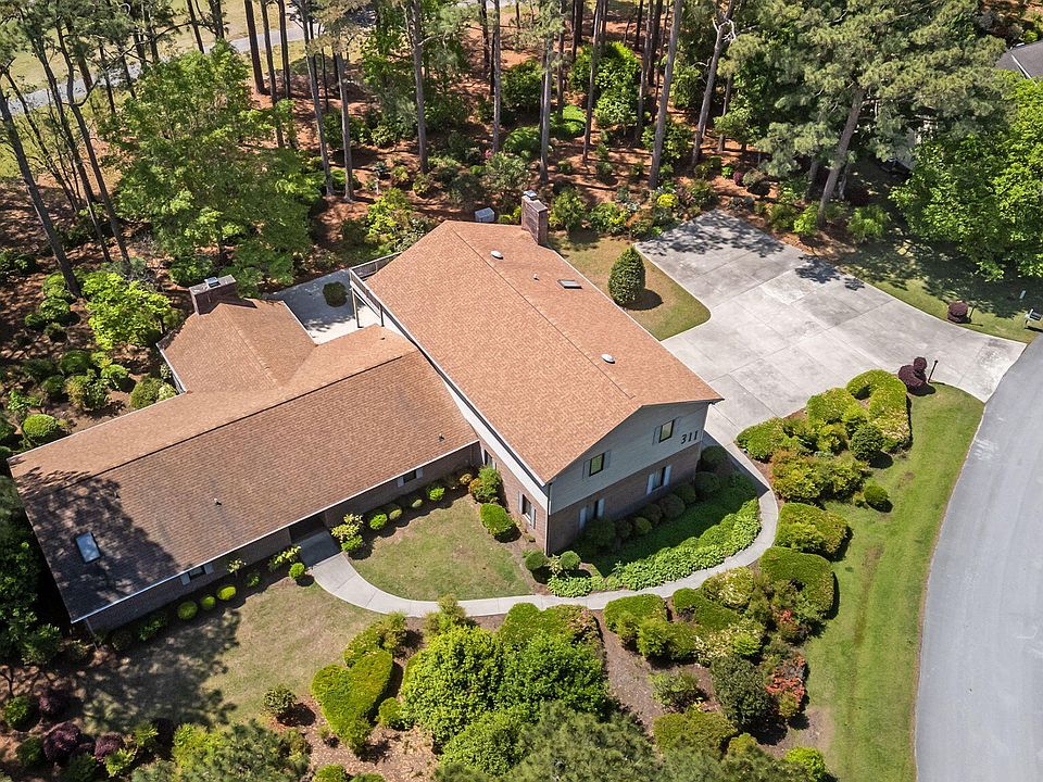 1st image of 311 Lord Granville Drive
