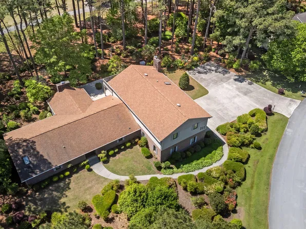 311 Lord Granville Drive, Morehead City, NC 28557