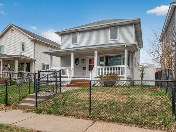 667 Aurora Ave, Saint Paul, MN 55104