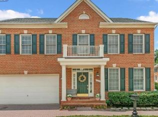 9254 Lee Masey Dr, Lorton, VA 22079