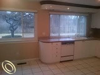 3rd image of 6108 Wynford Dr