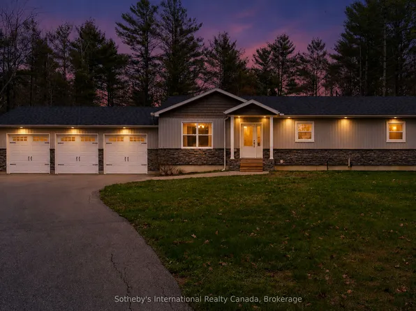 1021 Tower Cres, Gravenhurst, ON P0E 1G0