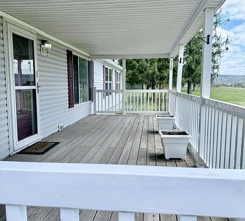 5th image of 105 Jasper Riley Rd