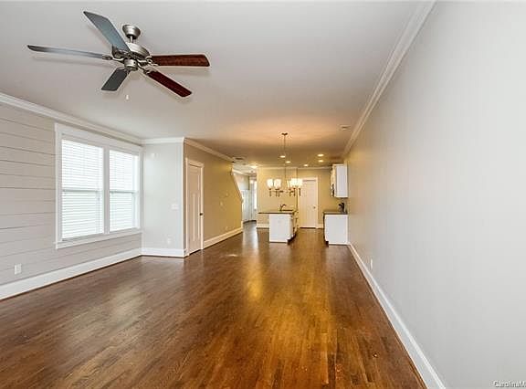 3rd image of 754 Waterscape Ct