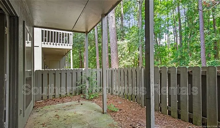 1900 Tryon Dr #3-1 — Photo 8