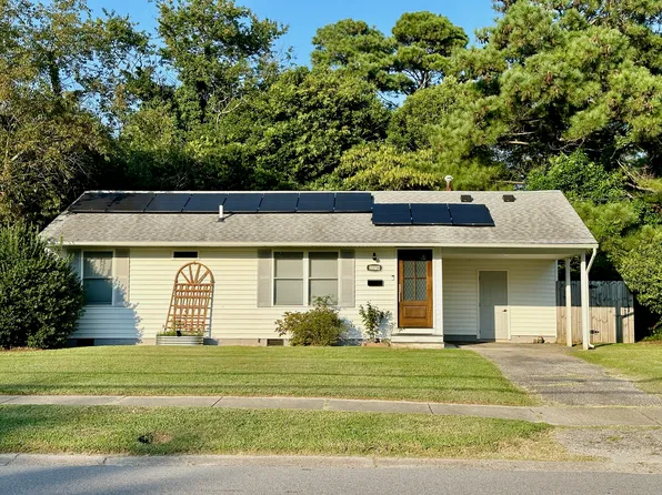 2250 Jeffrey Dr, Norfolk, VA 23518