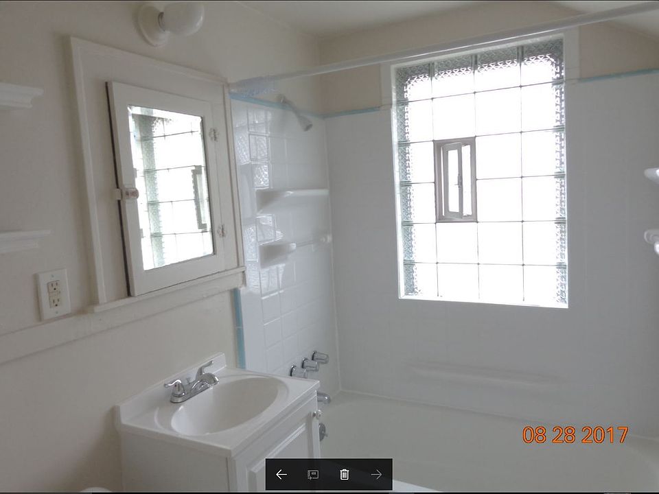 Main Bath