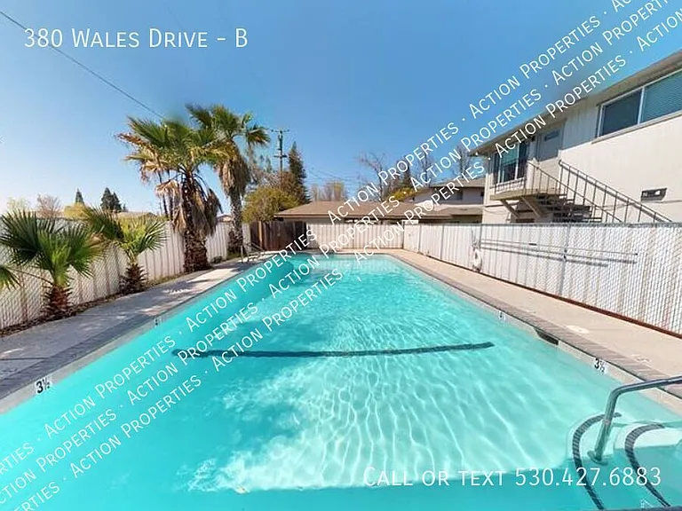 380 Wales Dr #B — Photo 7