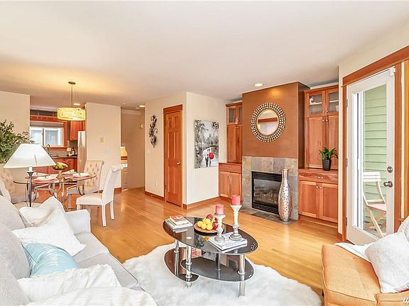 4th image of 6532A 34th Ave NE