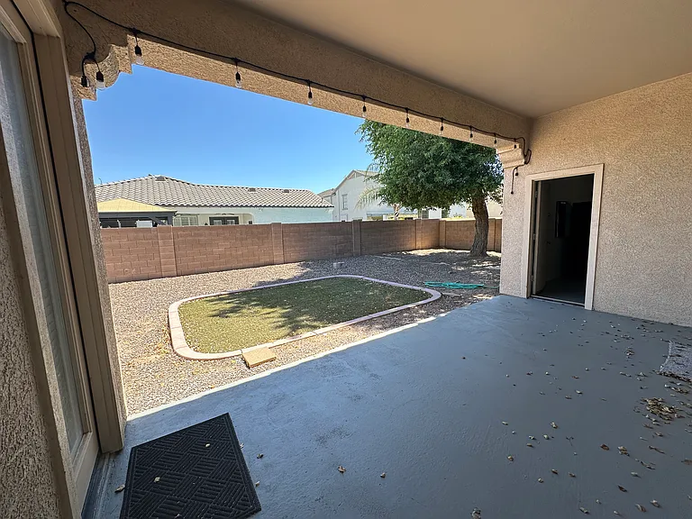 791 E Powell Way — Photo 22