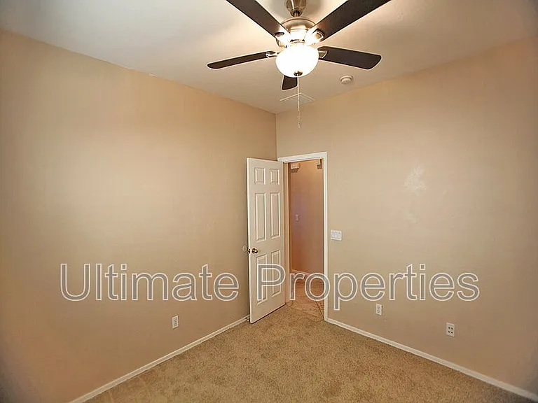 17572 W Lundberg St — Photo 10