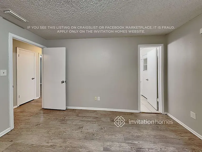 4411 Orangebrook Dr — Photo 9