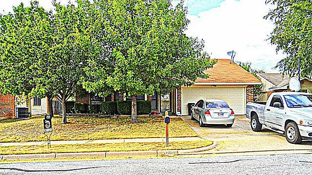 1st image of 5905 Chisholm Trl