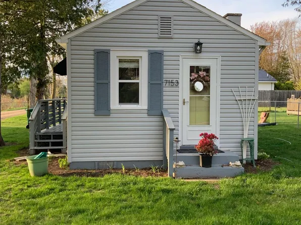 7153 Cedar Rd, Lexington, MI 48450