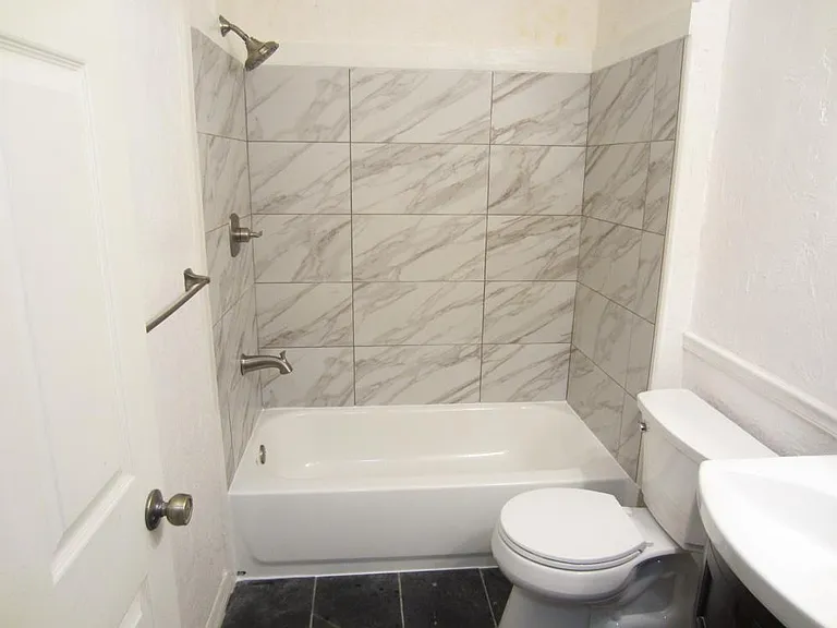 2971 SW 40th Ave — Photo 19