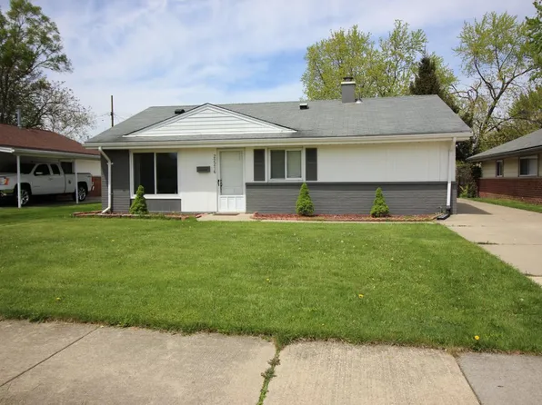 22216 Studio St, Taylor, MI 48180