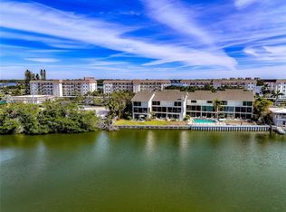 9000 Midnight Pass Rd APT 7, Sarasota, FL 34242