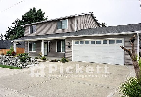 2nd image of 3025 Hollywood Ave NE