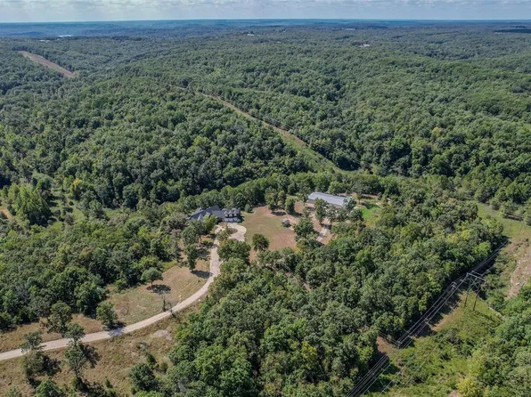 530 Nowhere Ln, Camdenton, MO 65020