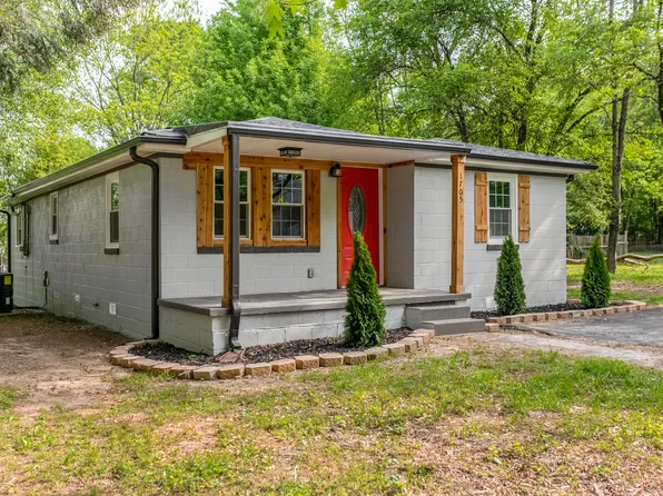 1705 E Cloaninger Ave, Statesville, NC 28625