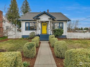 1005 McKinley St, Enumclaw, WA 98022