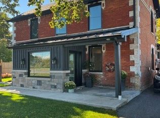 4594 County Road 124 Rd, Clearview, ON L9Y 3Z1