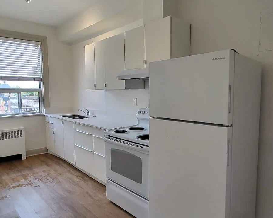 7 Thomas St #2