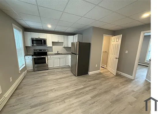 25 Pleasant St #202 — Photo 6