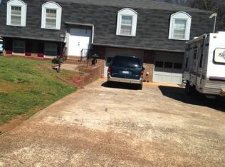 4775 Kennedy St, Hickory, NC 28602