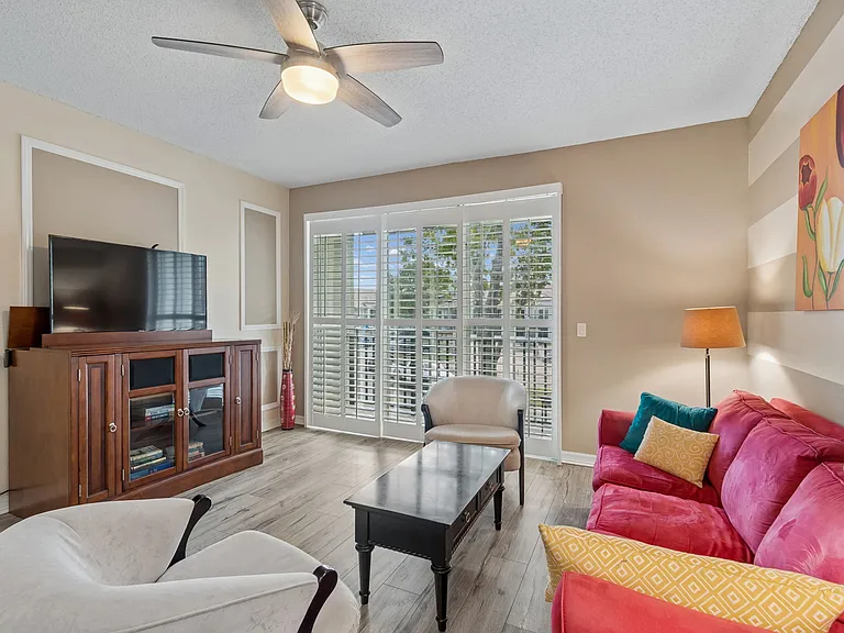 1010 Normandy Trace Rd — Photo 15