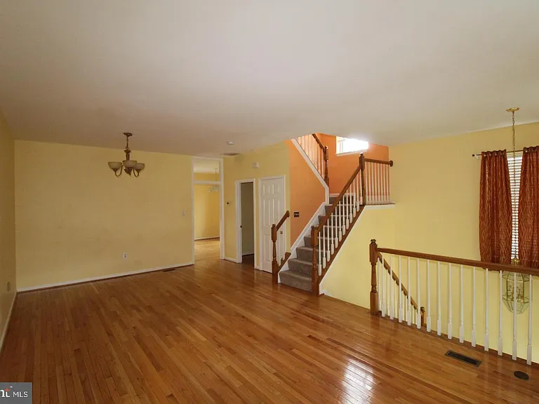 13230 Coppermill Dr — Photo 4