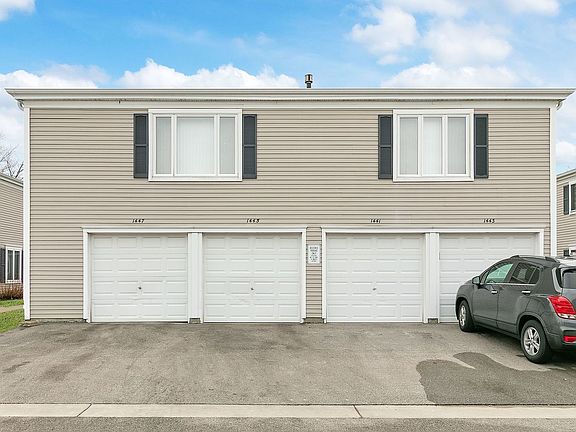 2nd image of 1441 Cove Dr #198-B