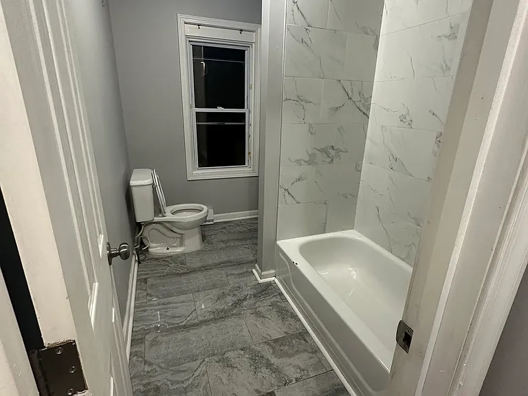Full bathroom